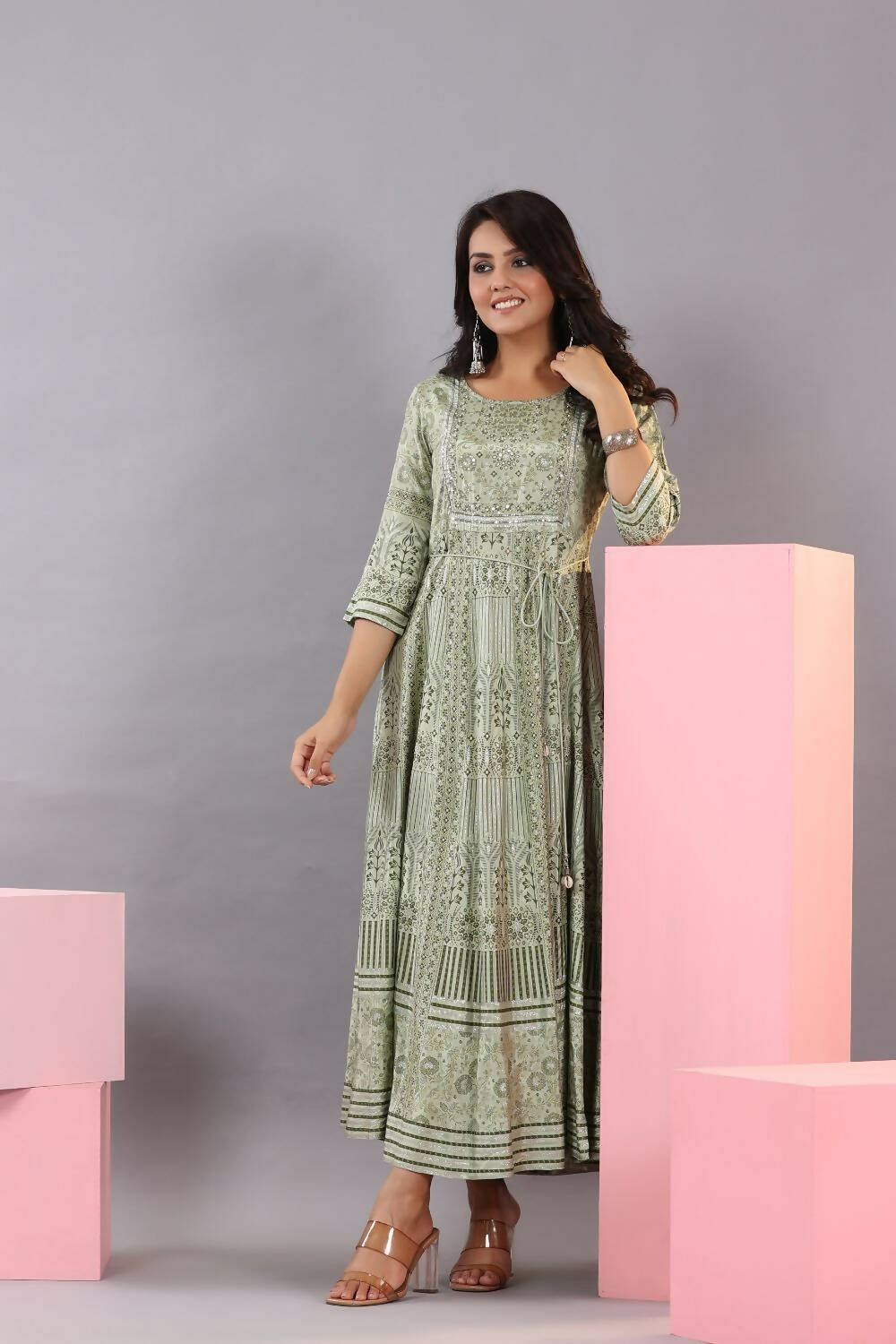 Juniper Women Olive Green Shantoon Floral Printed Maxi Dress