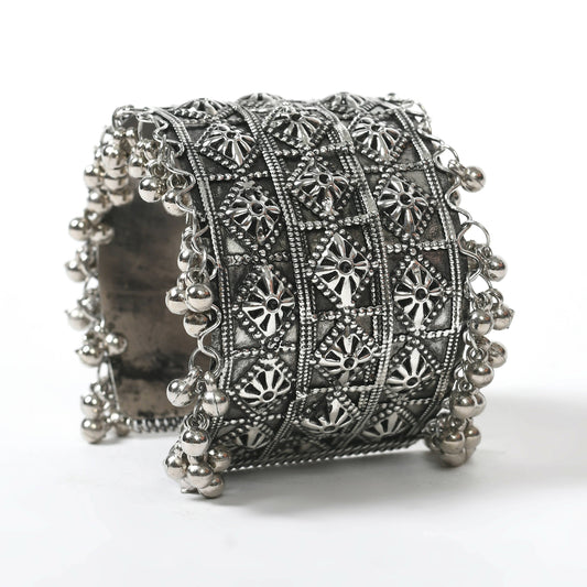 Mominos Fashion Joharkamal Oxidised Silver-Plated Ghungroo Handcraft Bracelet - Design 024 