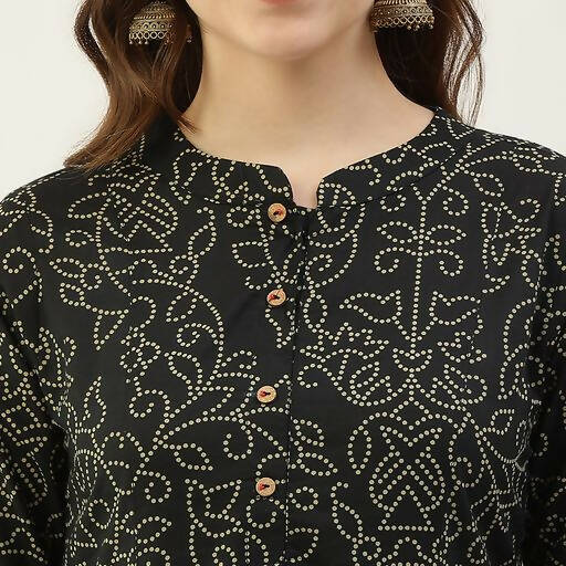 FIORRA Women's Black Printed Flared Cotton Kurta 