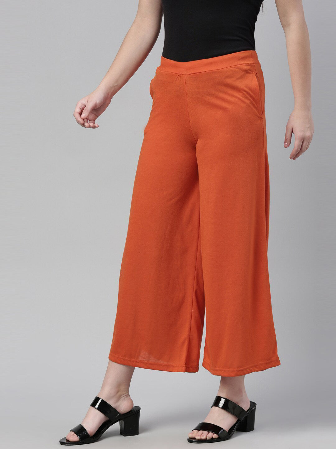 Souchii Women Orange Knitted Palazzo 