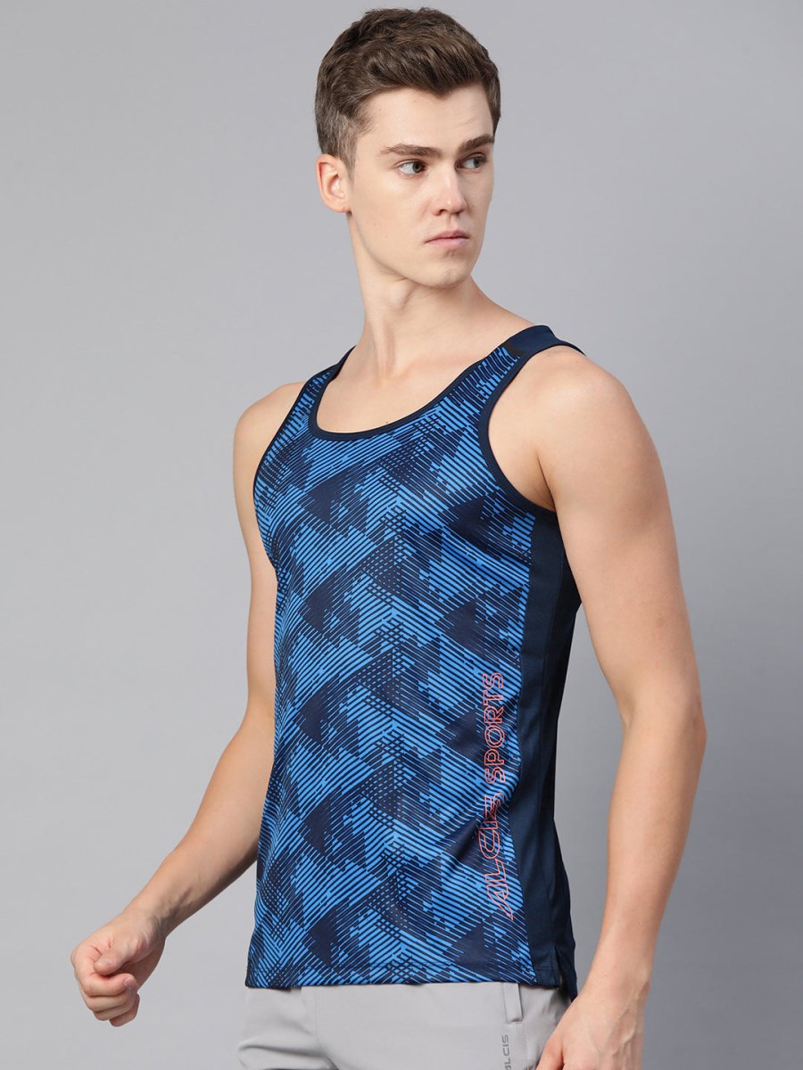 Alcis Men Printed Dry Tech Slim Fit T-shirt 