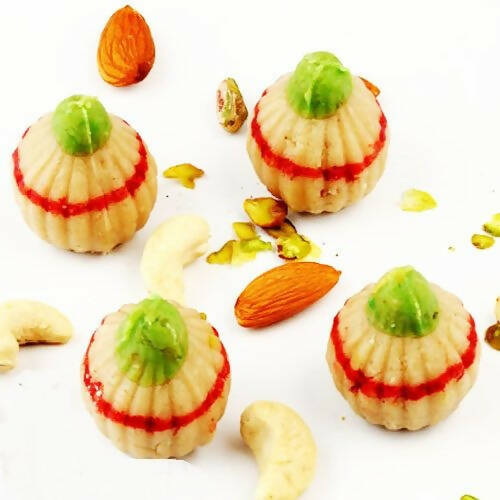 Ghasitaram Kaju Ring Modaks 