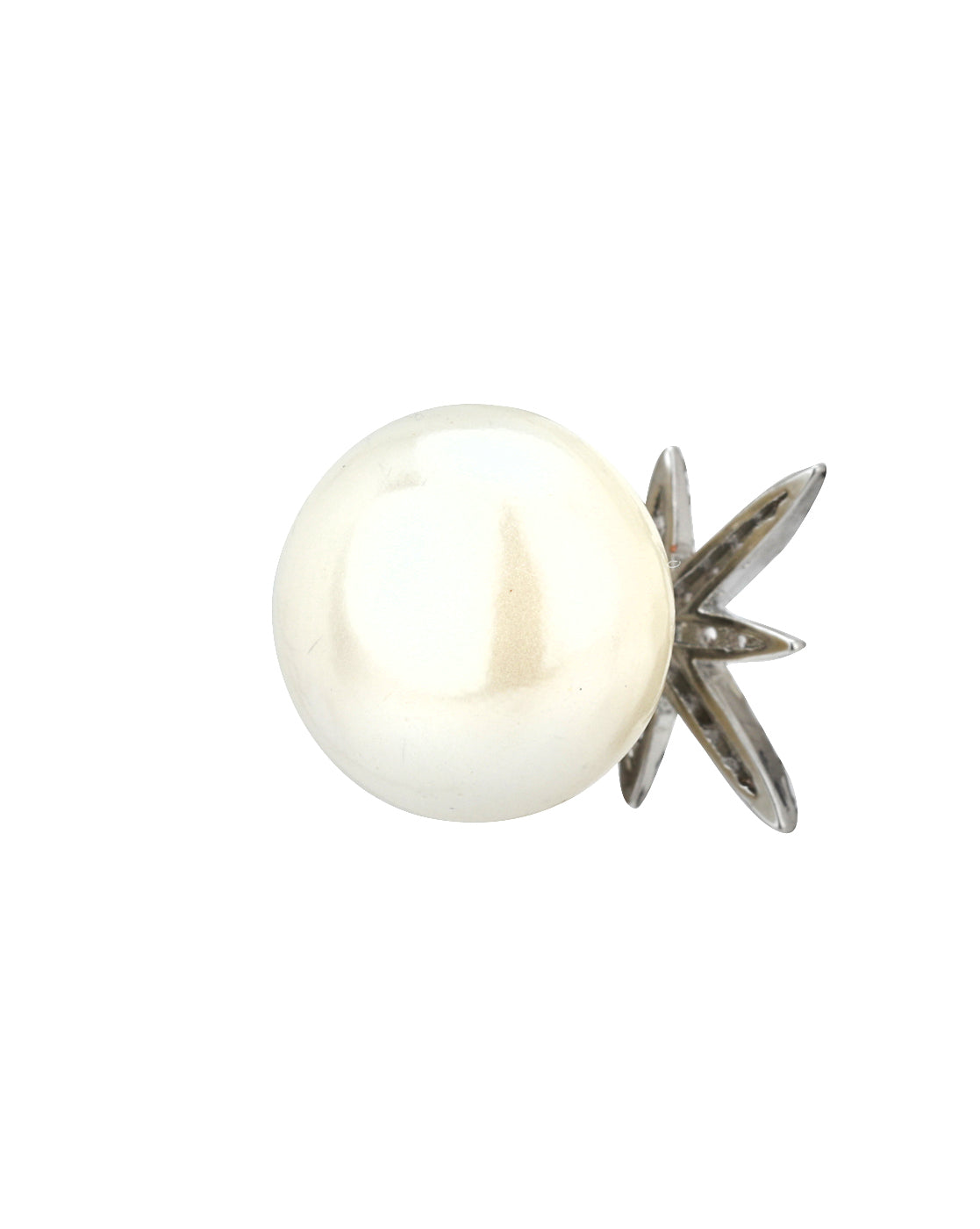 Gold-Polished With Cz & Butterfly Bold Hoop Earring For Women - Wahe Jewels Noz2Toz