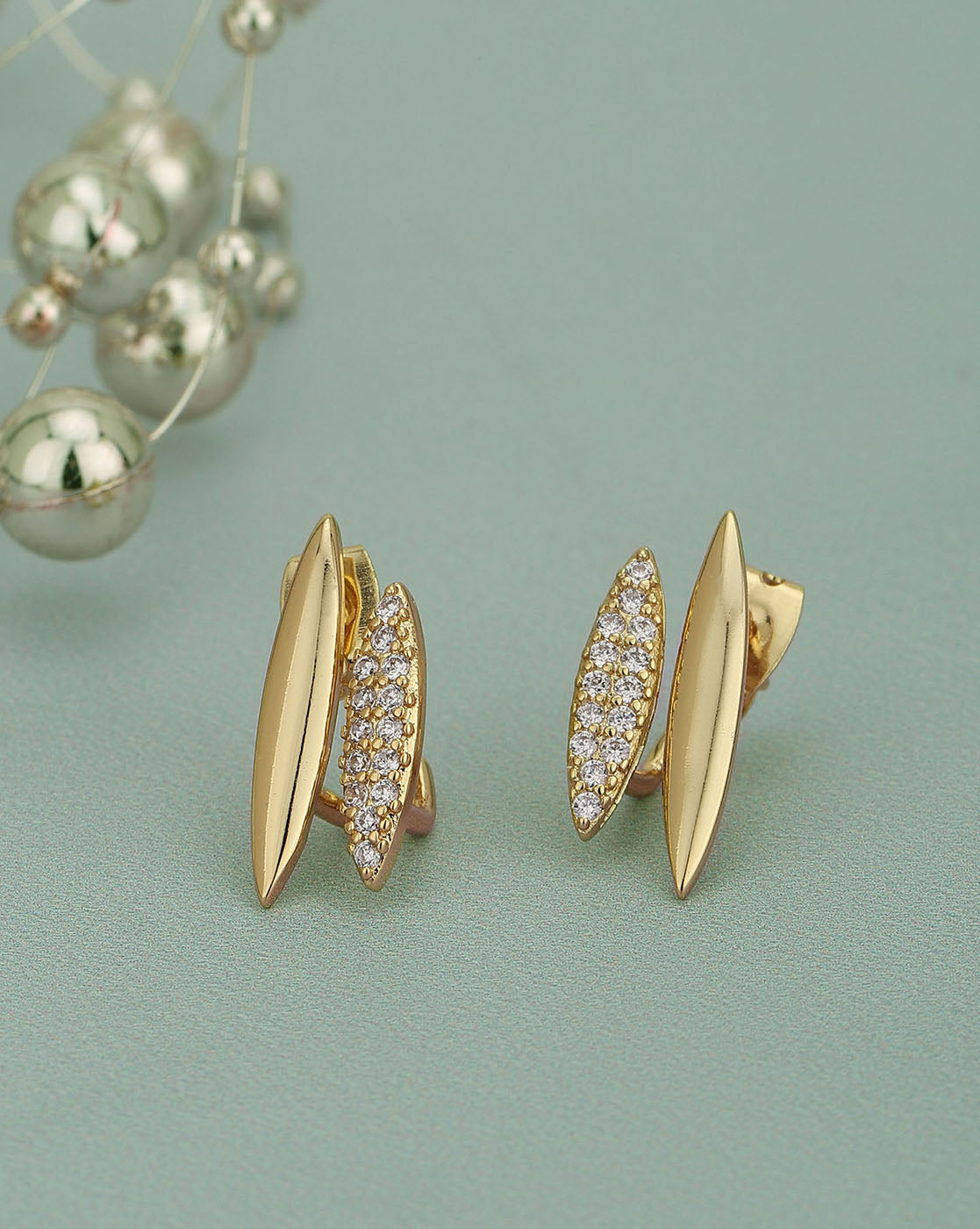 Fancy Cz Tassel Drop Earring With Rhodium Plated For Women - Wahe Jewels Noz2Toz