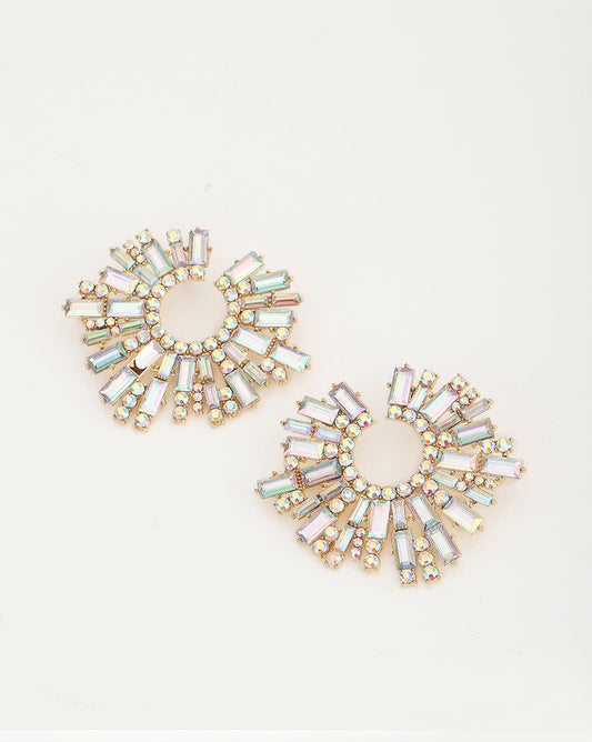 Gold-Polished With Crystal Bold Earring For Women - Wahe Jewels Noz2Toz