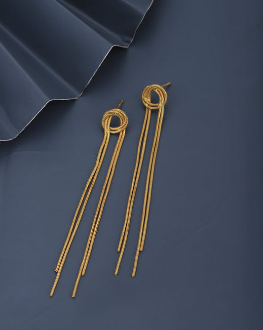 Silver Plated Cz & Pearl Tear Drop Stud Earring For Women - Wahe Jewels Noz2Toz