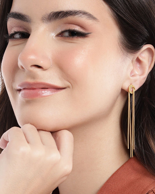 Silver Plated Cz & Pearl Tear Drop Stud Earring For Women - Wahe Jewels Noz2Toz