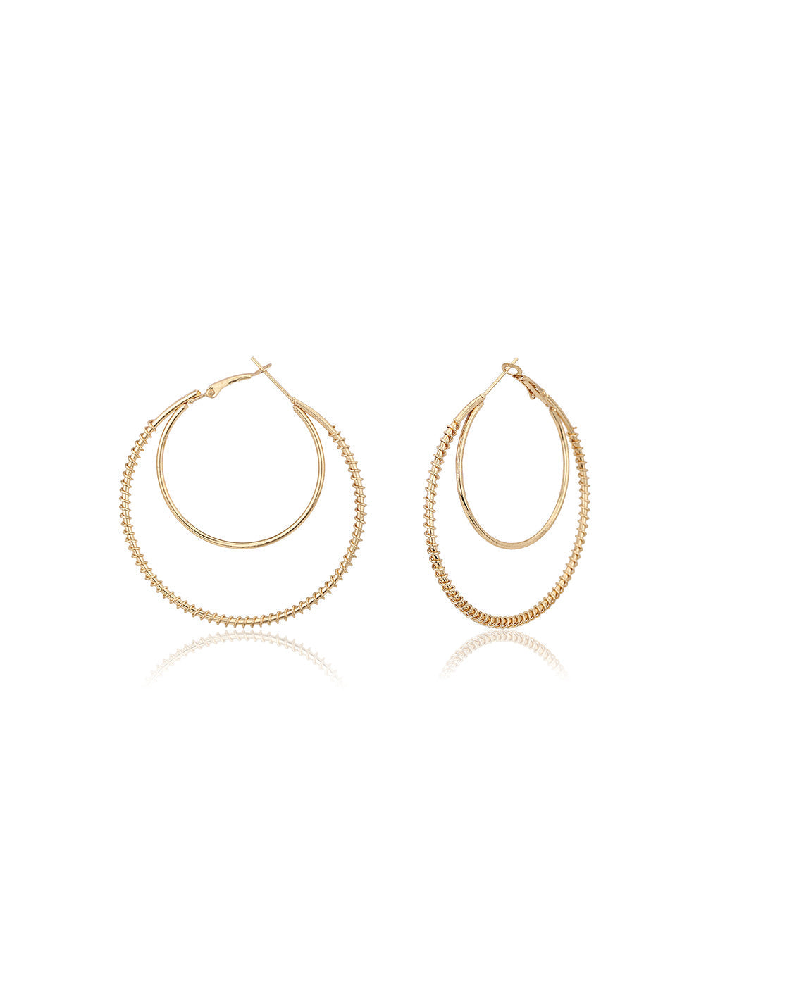 Gold-Polished Hoop Earring With Dangling Cz Stone For Women - Wahe Jewels Noz2Toz