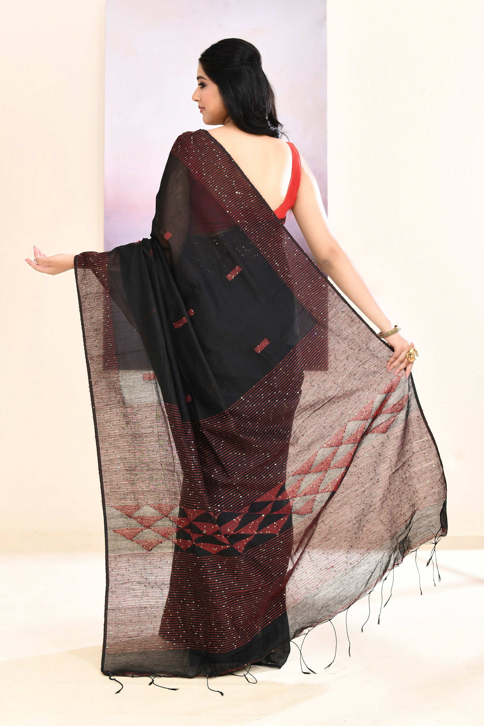 Piyari Fashion Women's Black Sequins Embellished Cotton Blend Jamdani Saree