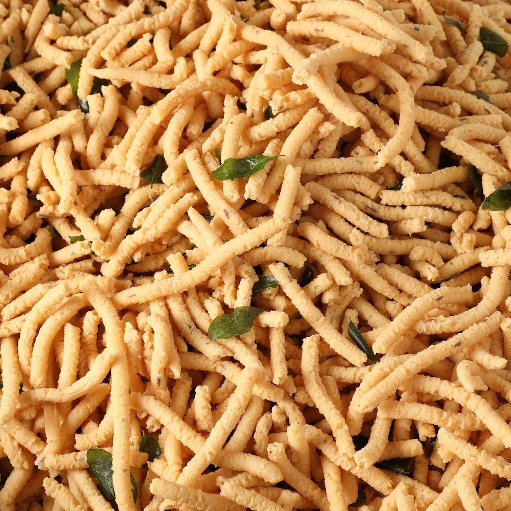 Shree Mithai Garlic Murukku 