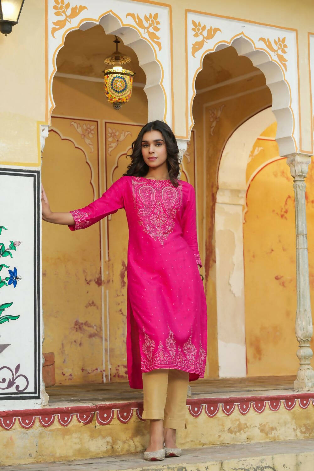Juniper Women's Fuchsia Shanton Printed Straight Kurta