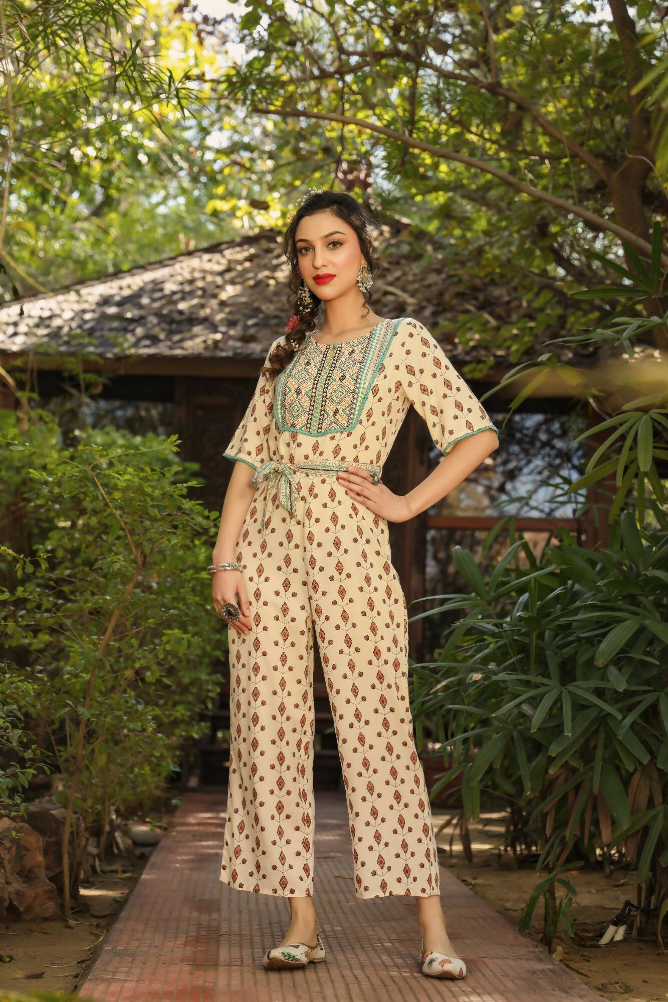 Juniper Women Ivory Rayon Printed Straight Jumpsuit 