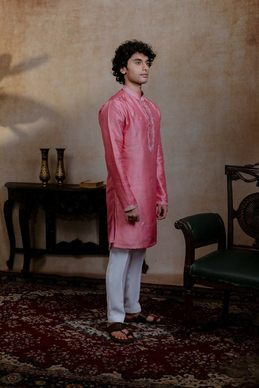 Falling Raw Silk Pink Prism Motif Kurta Set By Hilo Design