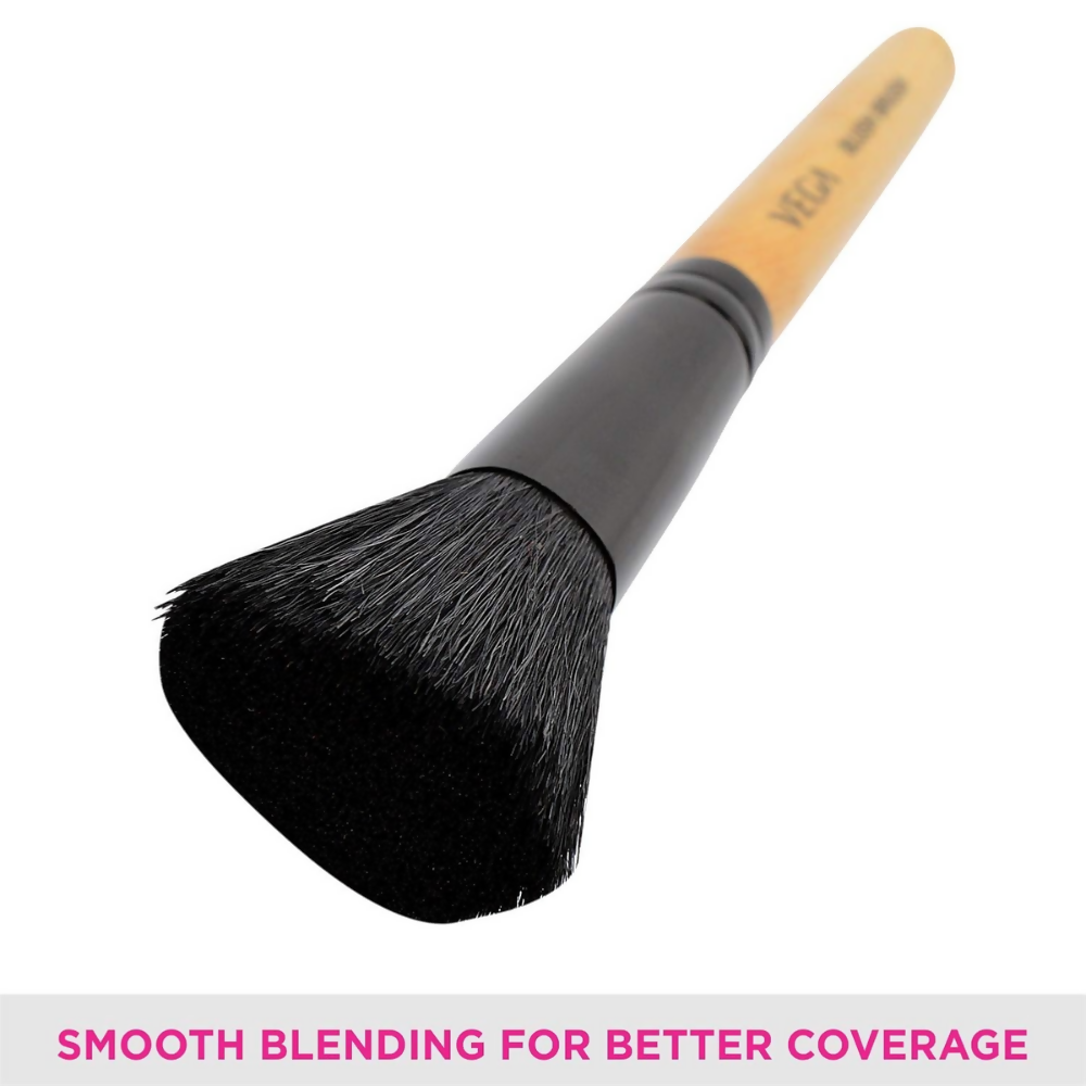 Vega Blush Brush with Wooden Handle and Natural Animal/Synthetic Hair  Grab2Buy Vega Grab2Buy