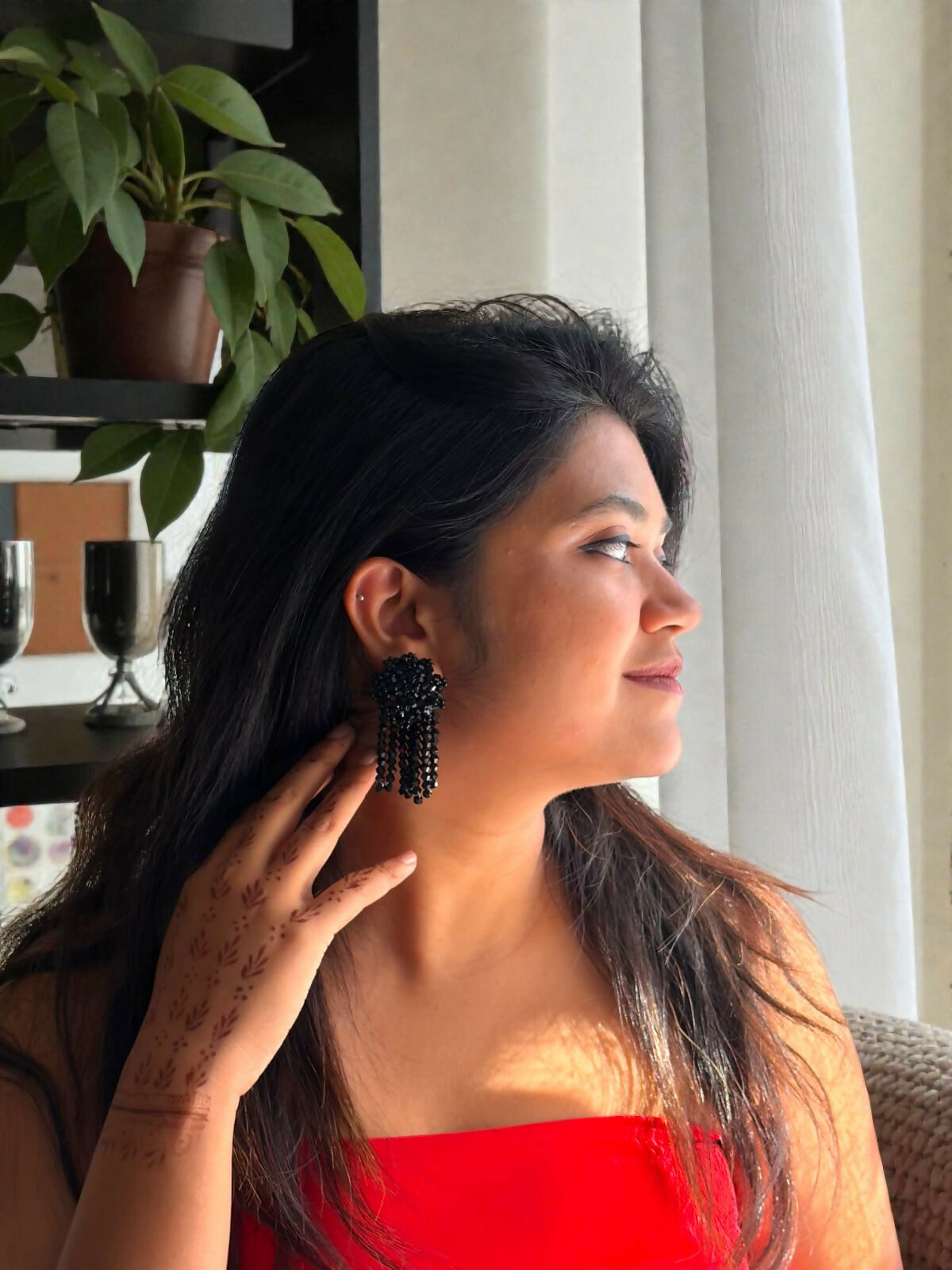 Inhanns Handmade Crystal Water Fall Earrings - Short - Navy Blue