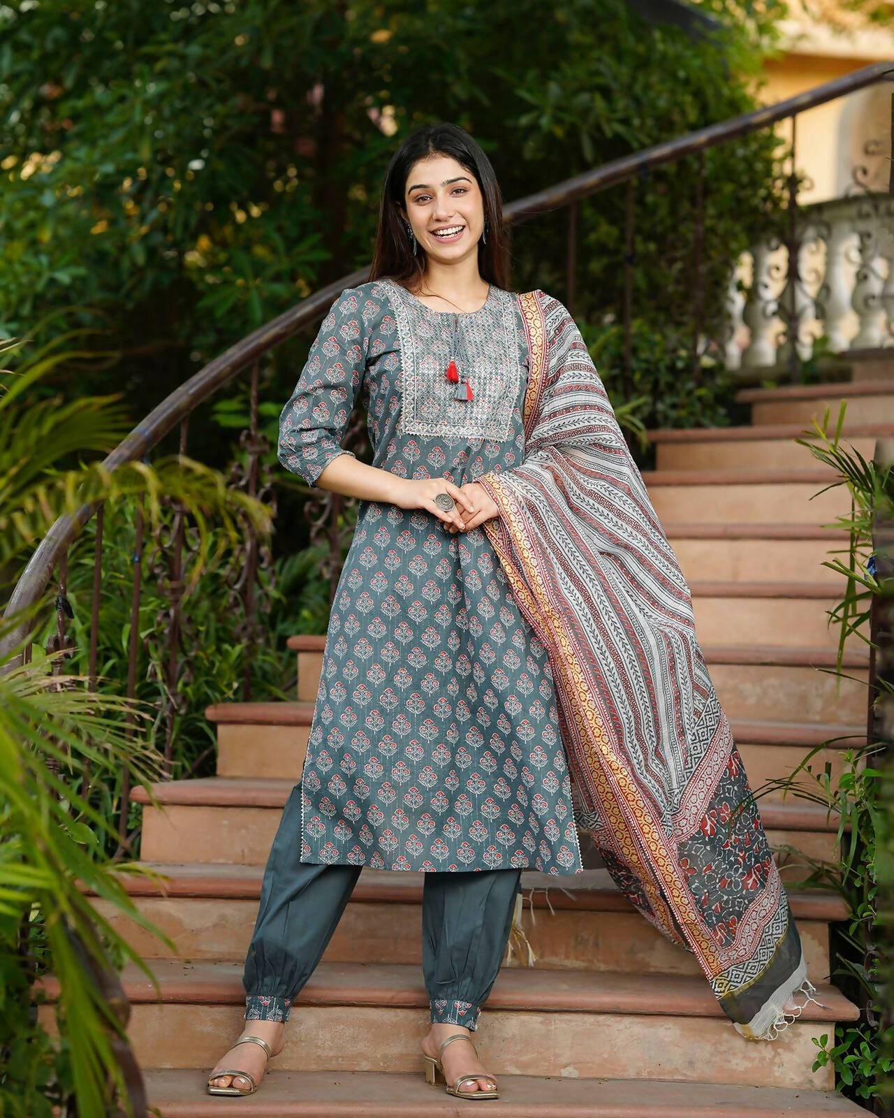 Juniper Women's Grey Cotton Printed Straight Kurta Pant Dupatta Set
