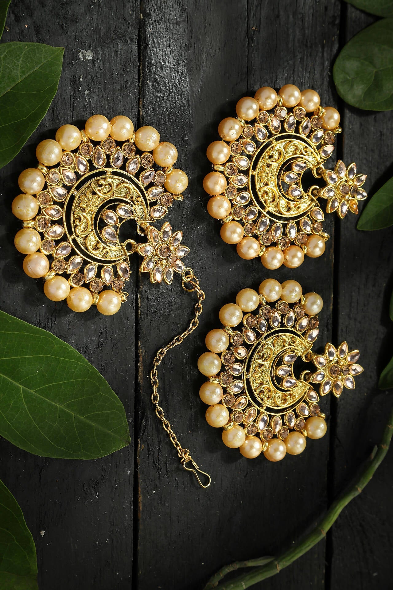 Mominos Fashion Joharkamal Kundan work Earrings with Tika - Grab2buy