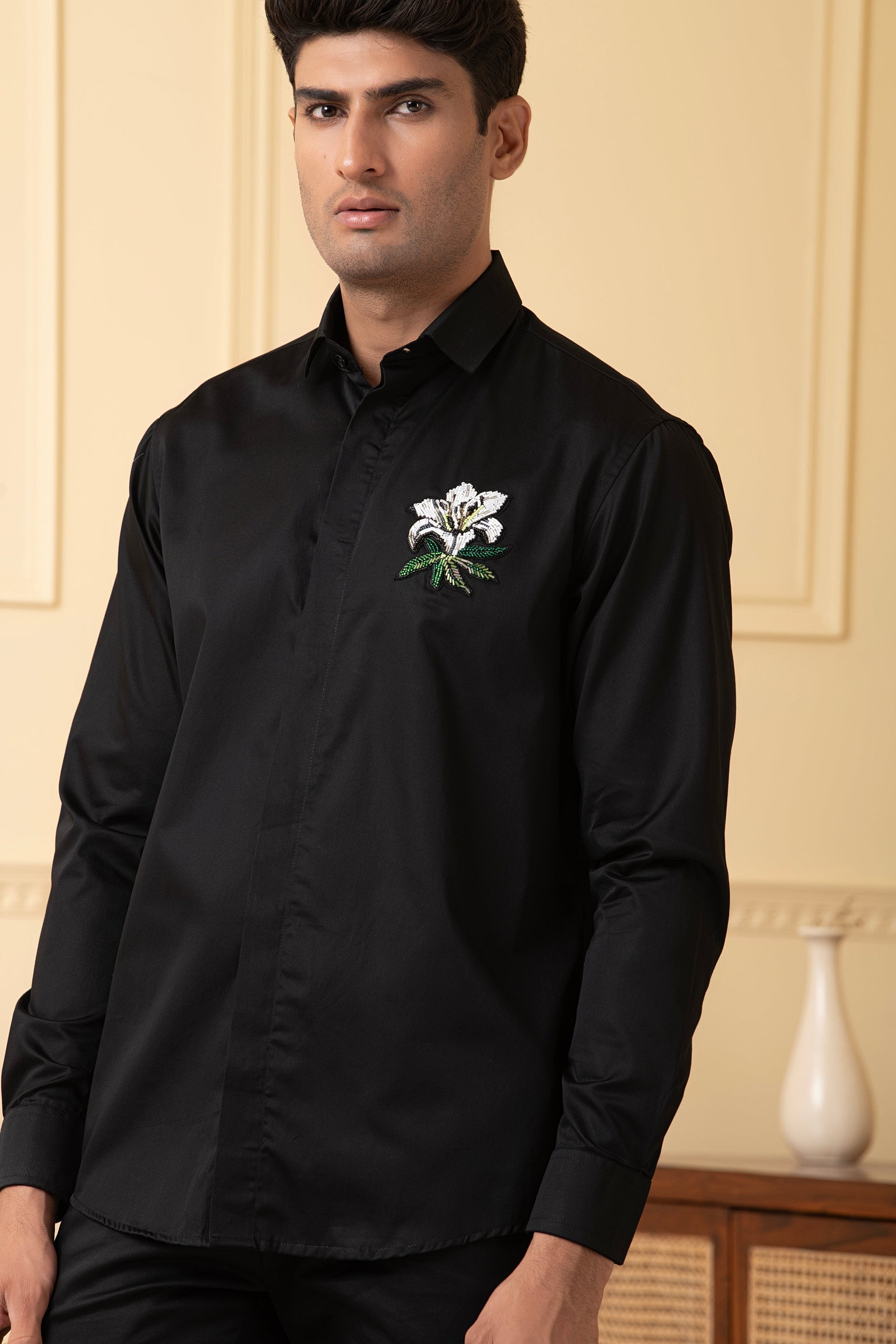 Flower Embroidery Shirt by Hilo Design