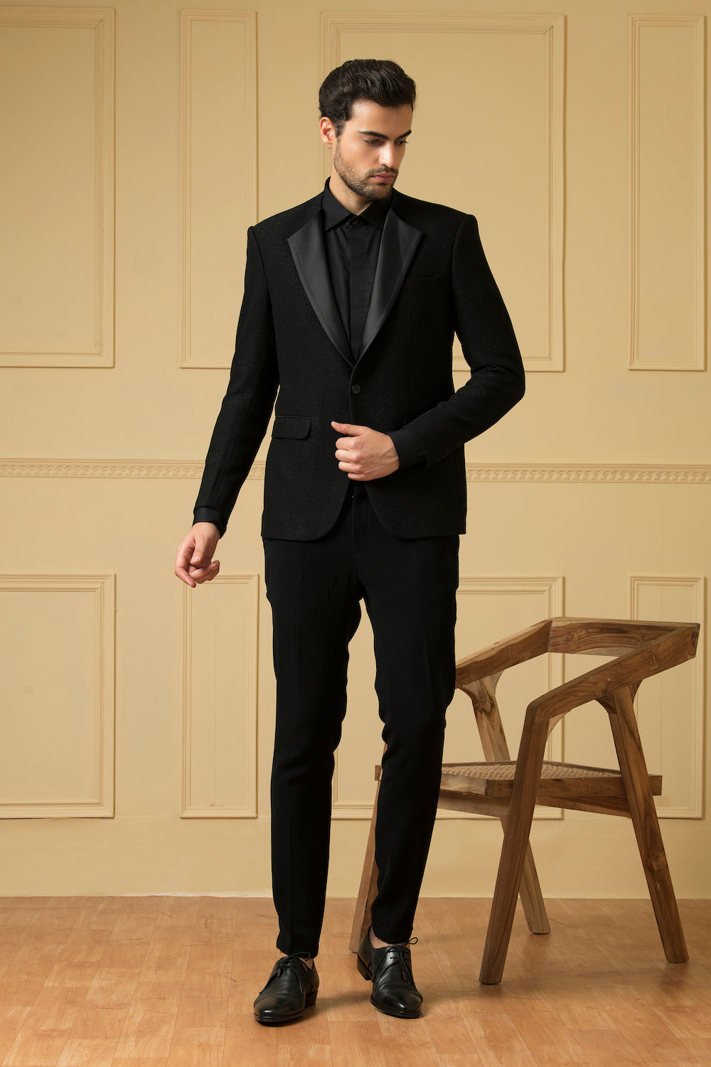 The Sharp Black Blazer by Hilo Design  Grab2Buy Hilo Design Grab2Buy