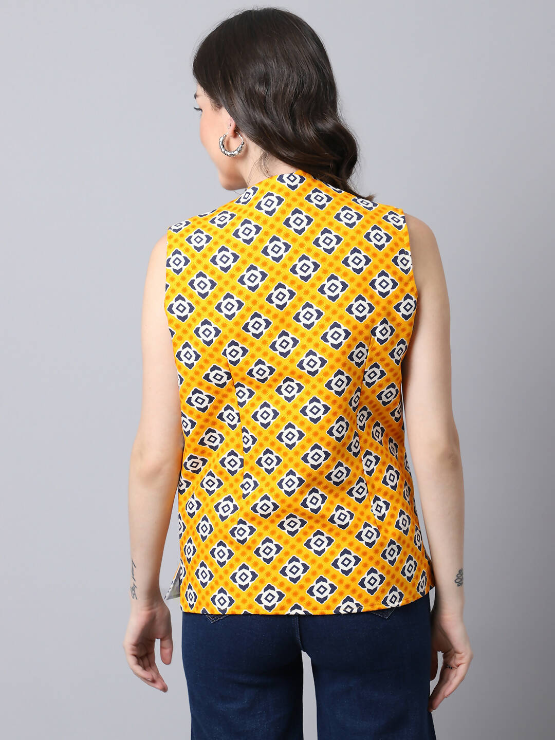 Even Apparels Yellow 100% Viscose Rayon Open Front Gillet 