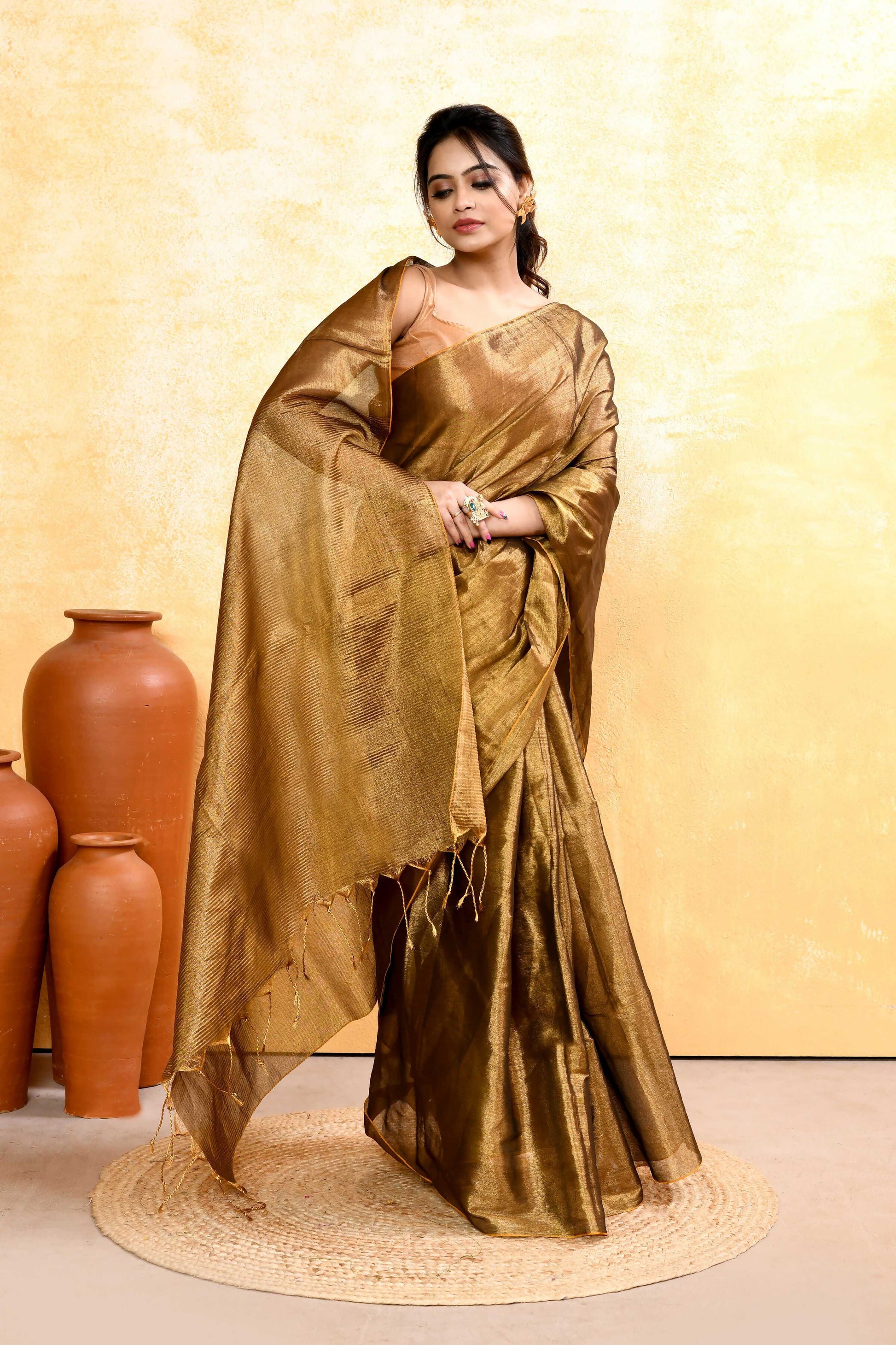 Piyari Fashion Women's Gold Dual Tone Organic Tissue Saree With Blouse Piece