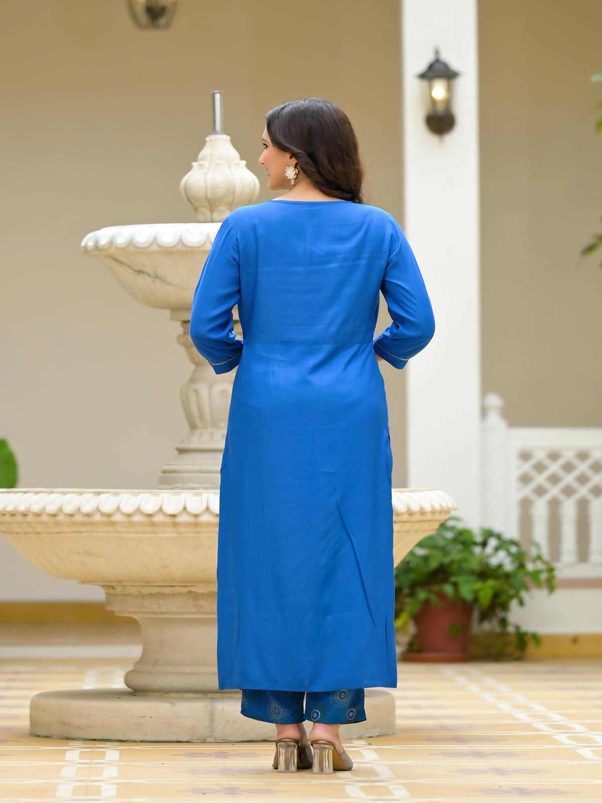Juniper Women's Blue Solid Viscose Kurta Pant With Dupatta Set With Thread & Mirror Work