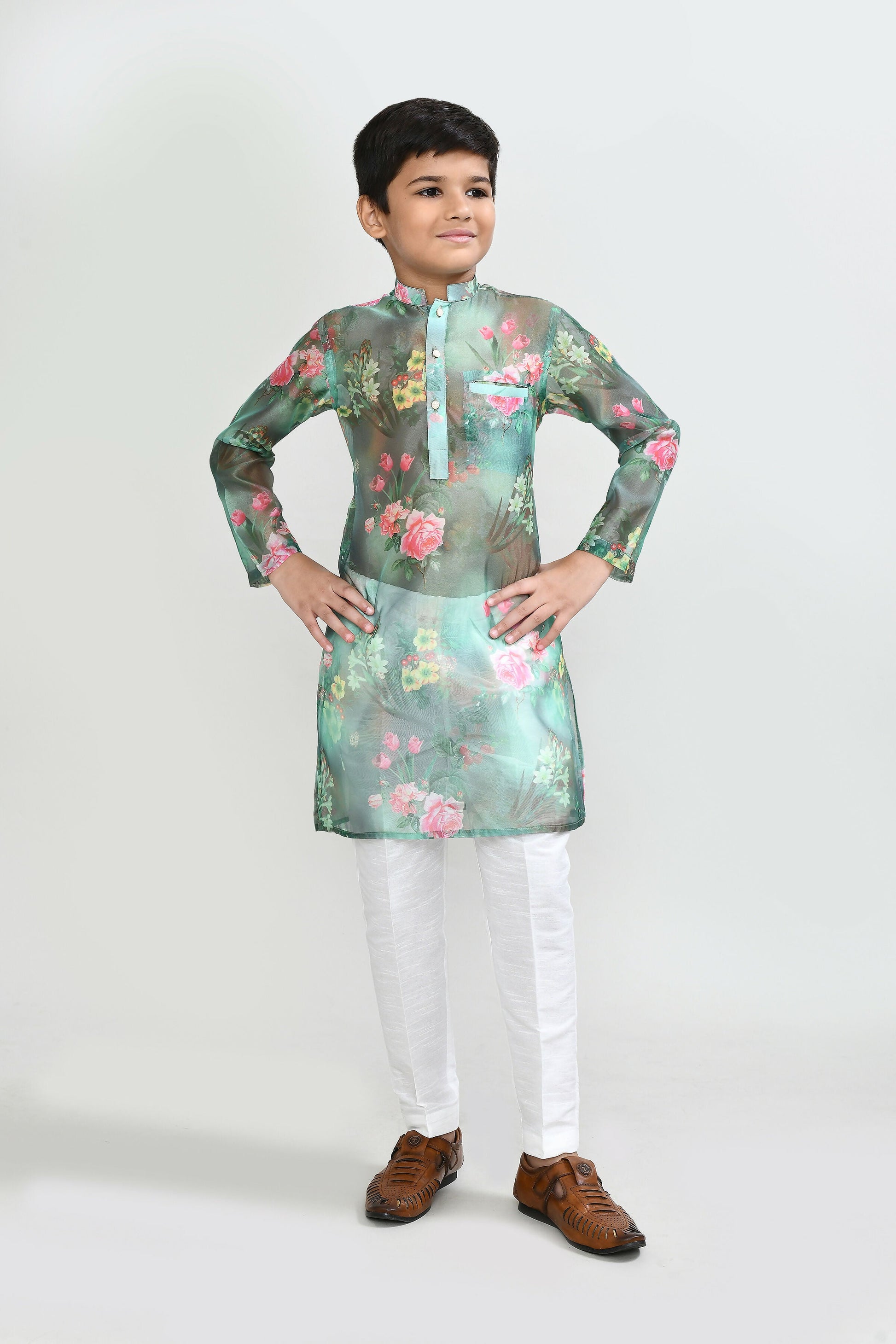 Joban Fashion GrorgetteGreenKurta With Straight Fit Pant