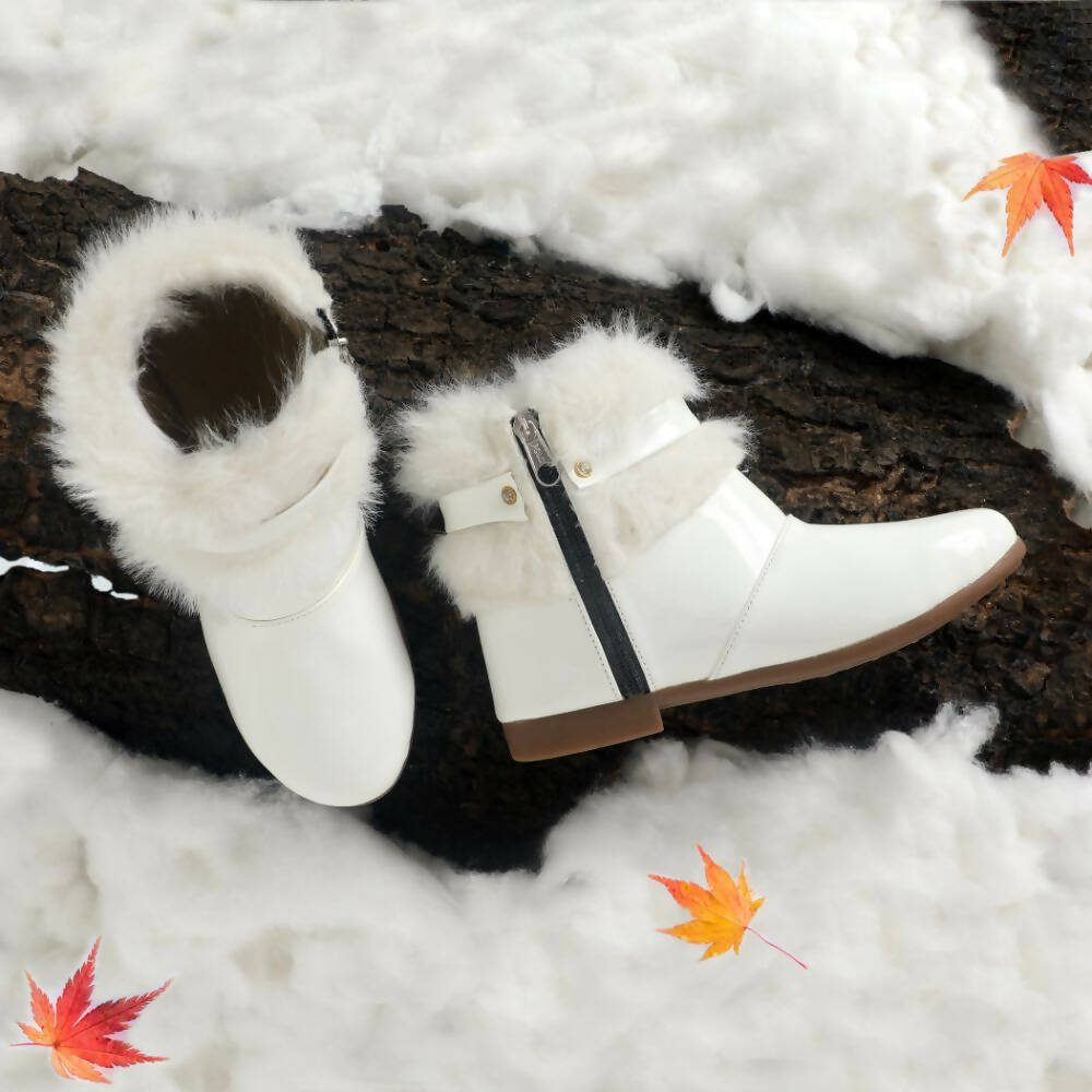 Tiny Bugs Girls Faux Fur Detail Winter Boots - White  Grab2Buy Tiny Bugs Grab2Buy