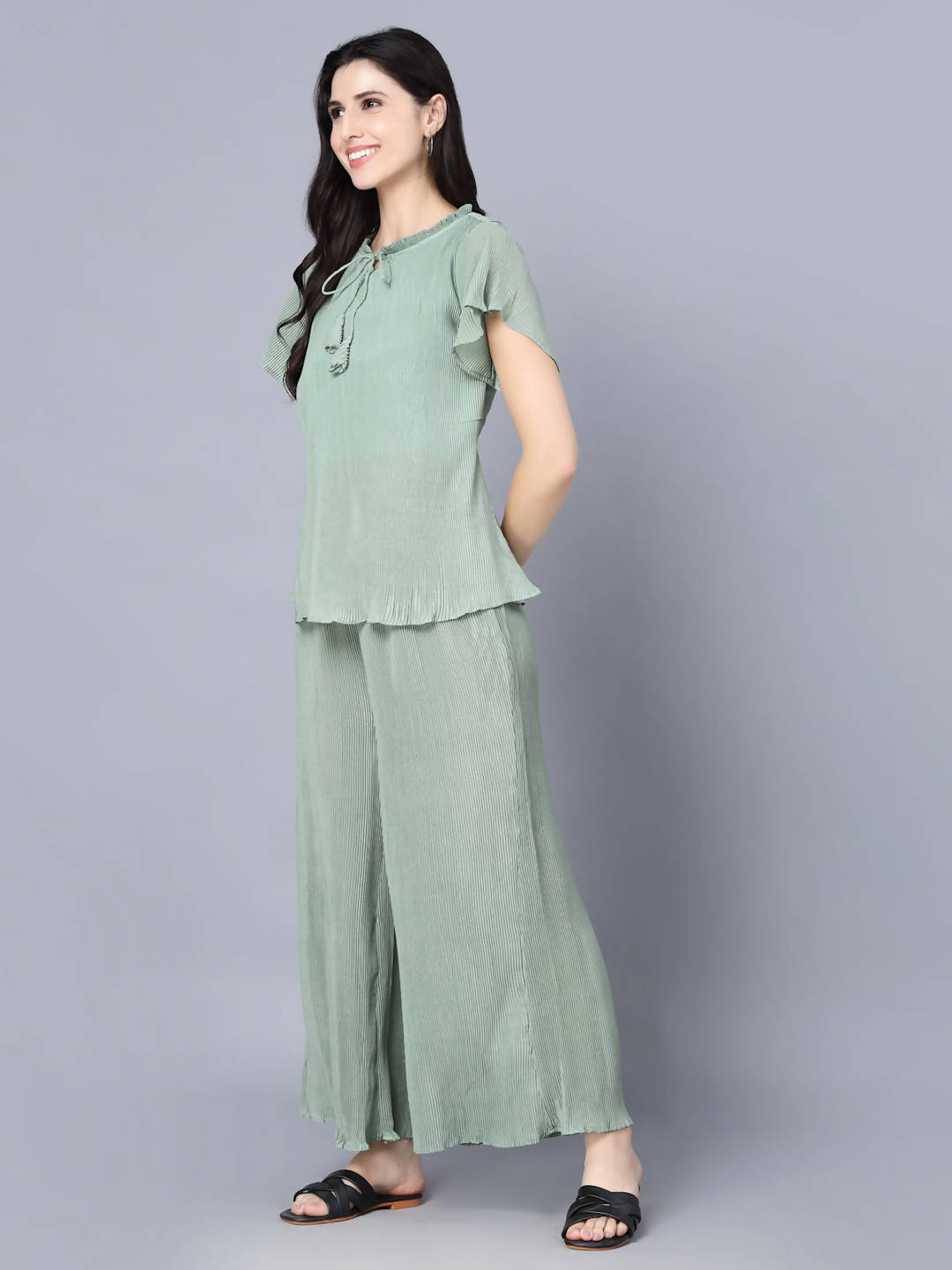 Myshka Women Green Top with Palazzos
