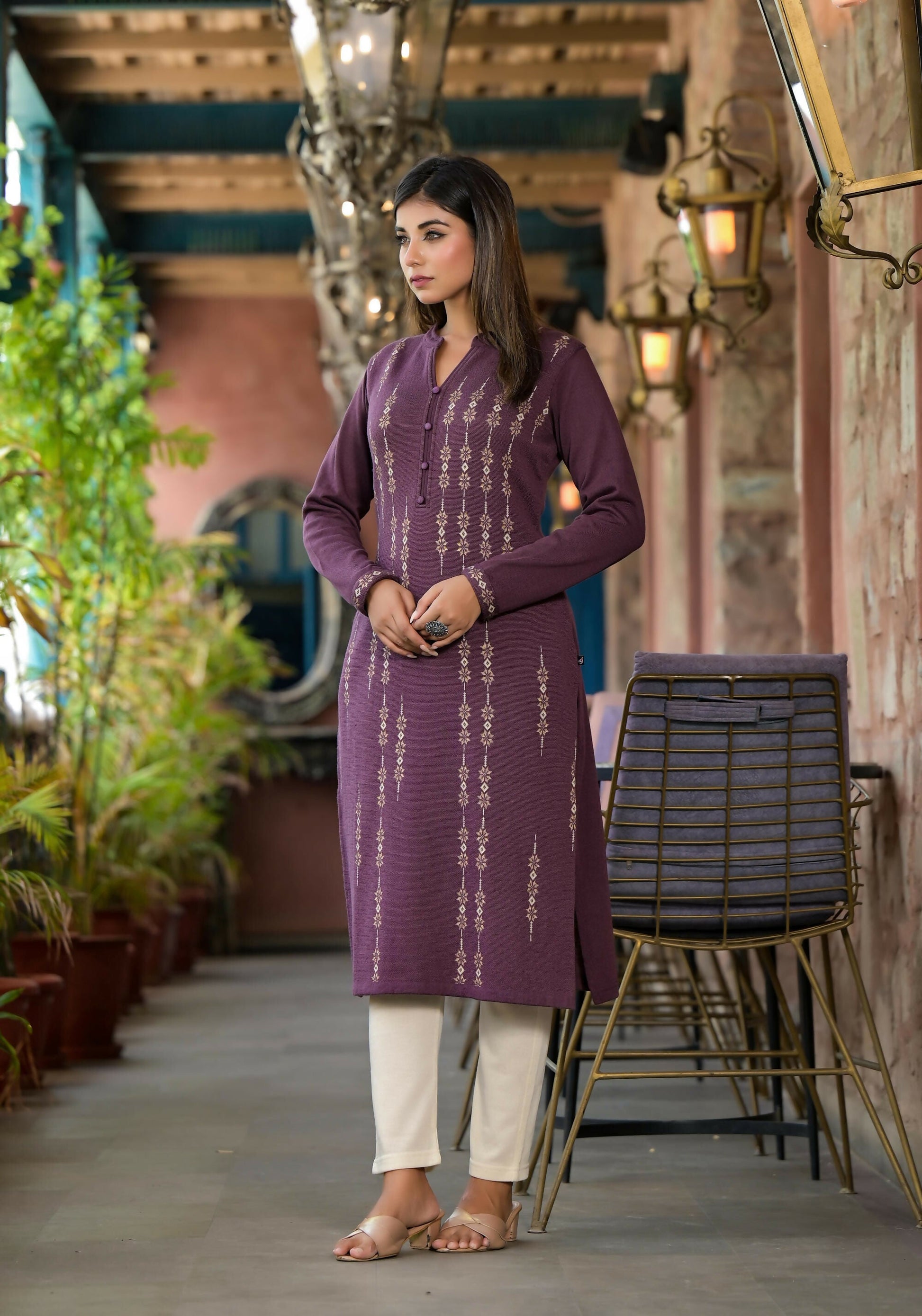 Juniper Women's Violet Ethnic Motif Printed Polycotton Kurta
