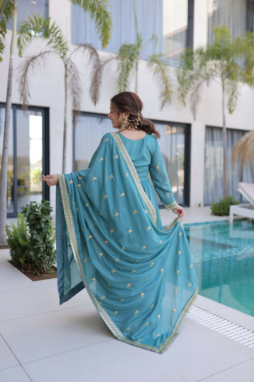 Teeya Creation Womens New Bollywood Stylish Super Silk With Rich Sequins Embroidered Work Kurta Set