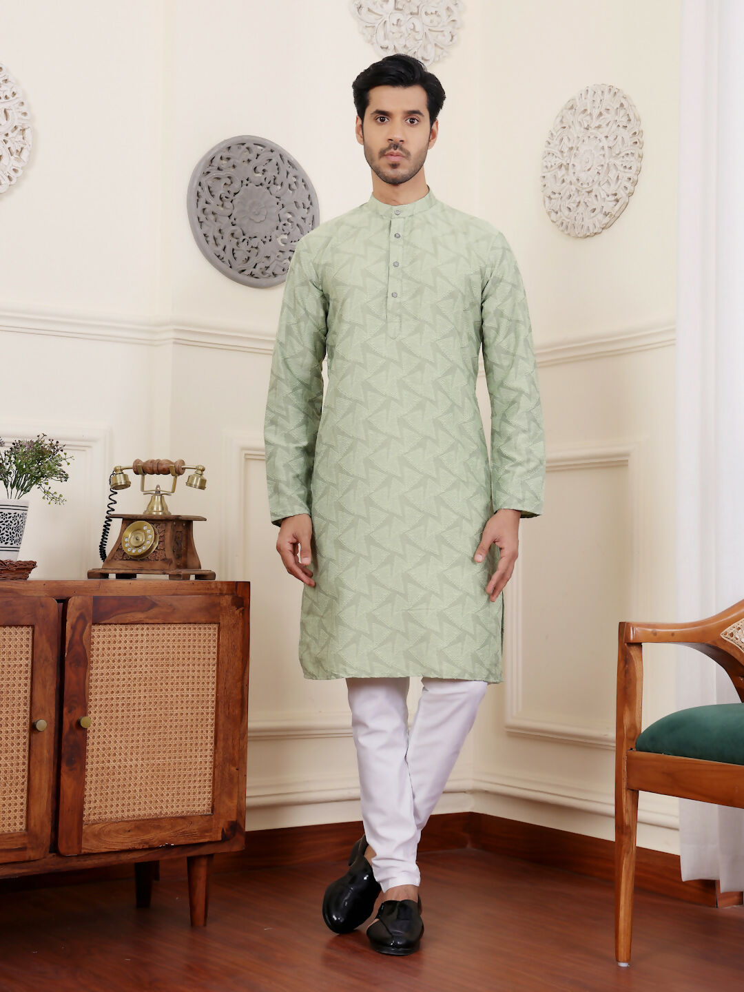 Green Viscose Woven Jacquard Work Men's Rajwadi Kurta Set - Mahotsav