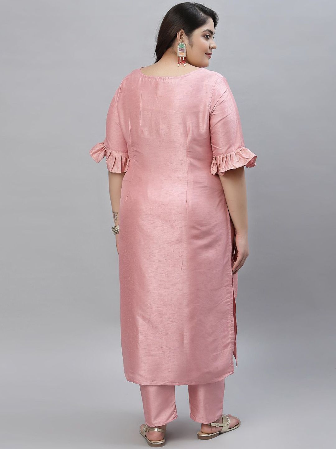 Sztori V-Neck Bell Sleeves Straight Kurta With Trousers