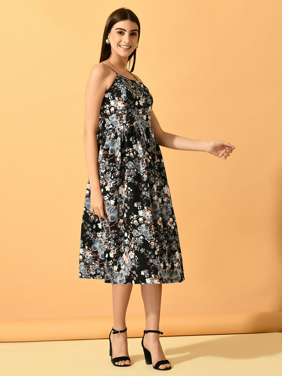 Myshka Women's Black Fit and Flare Party Dress