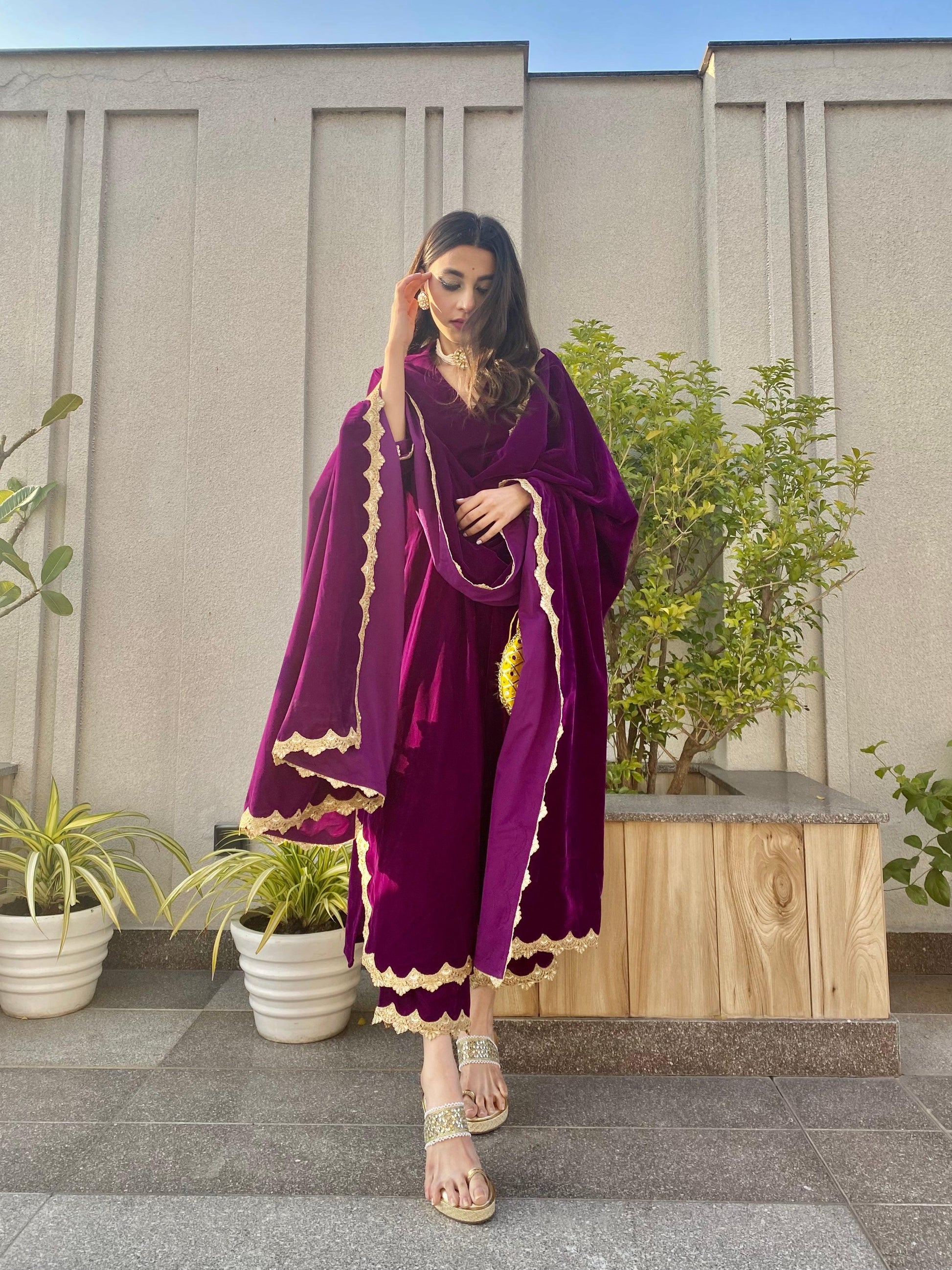 trueBrowns Wine Velvet Lace Kurta Pant Set | Swadesiicart