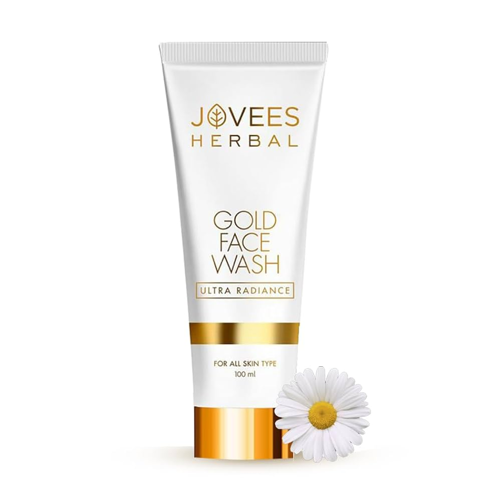 Jovees Ultra Radiance Face Wash 