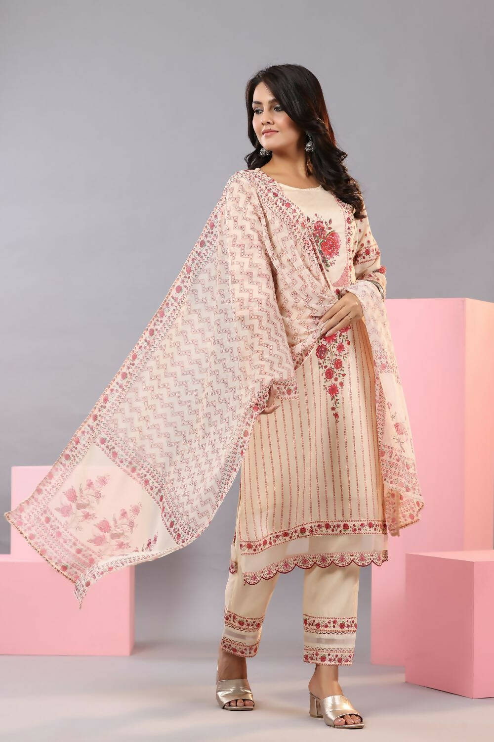 Juniper Women Ecru Muslin Floral Printed Kurta, Pants and Dupatta Set