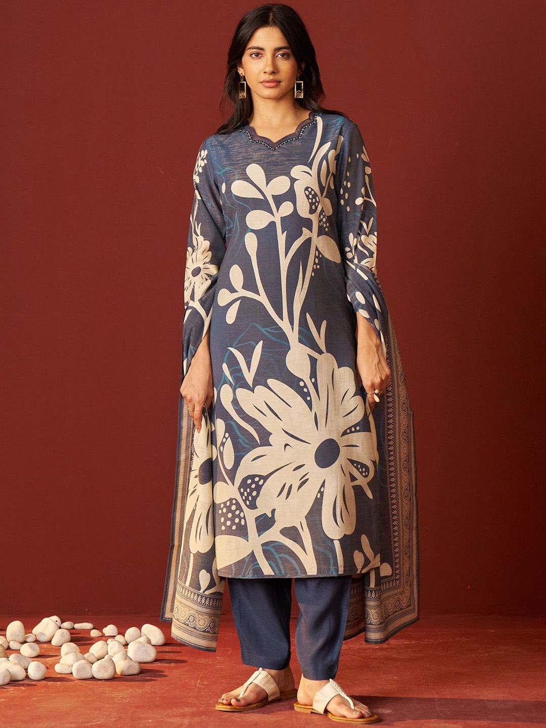 Indo Era Women Floral Printed Beads and Stones Kurta with Trousers & Dupatta Kurta Sets