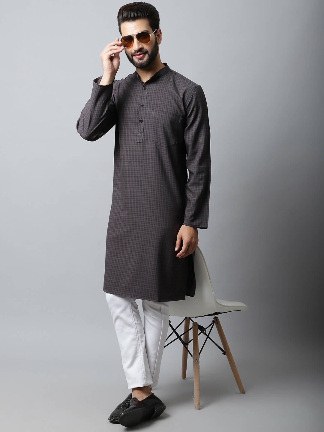 Even Apparels Black Color Pure Cotton Men's Kurta With Band Collar (CHK1166) 