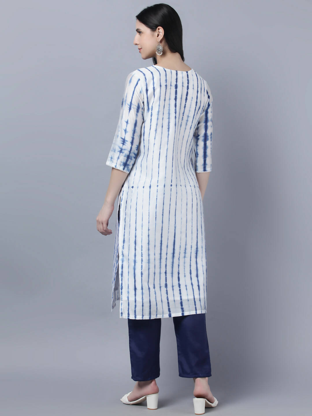 Myshka Women White Blue Tie Dyed Kurta Trousers With Dupatta Set