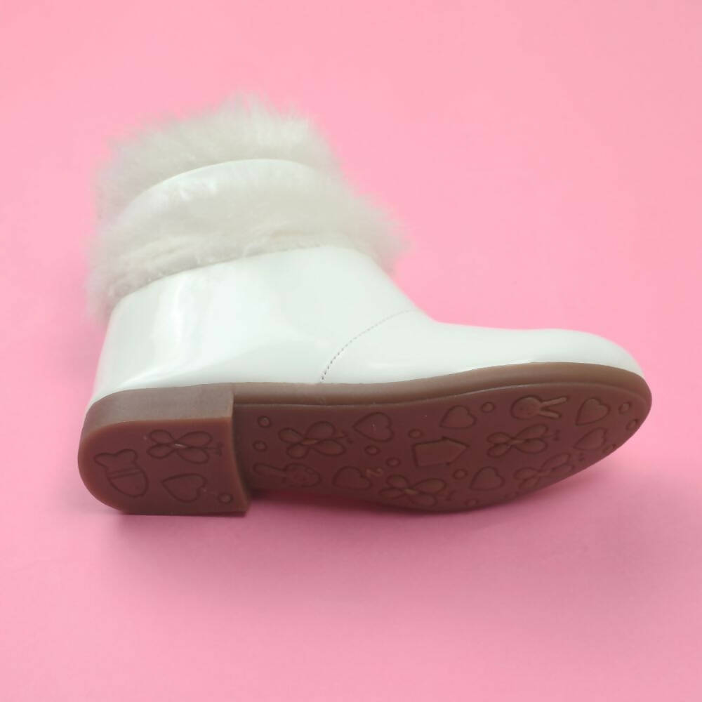 Tiny Bugs Girls Faux Fur Detail Winter Boots - White  Grab2Buy Tiny Bugs Grab2Buy