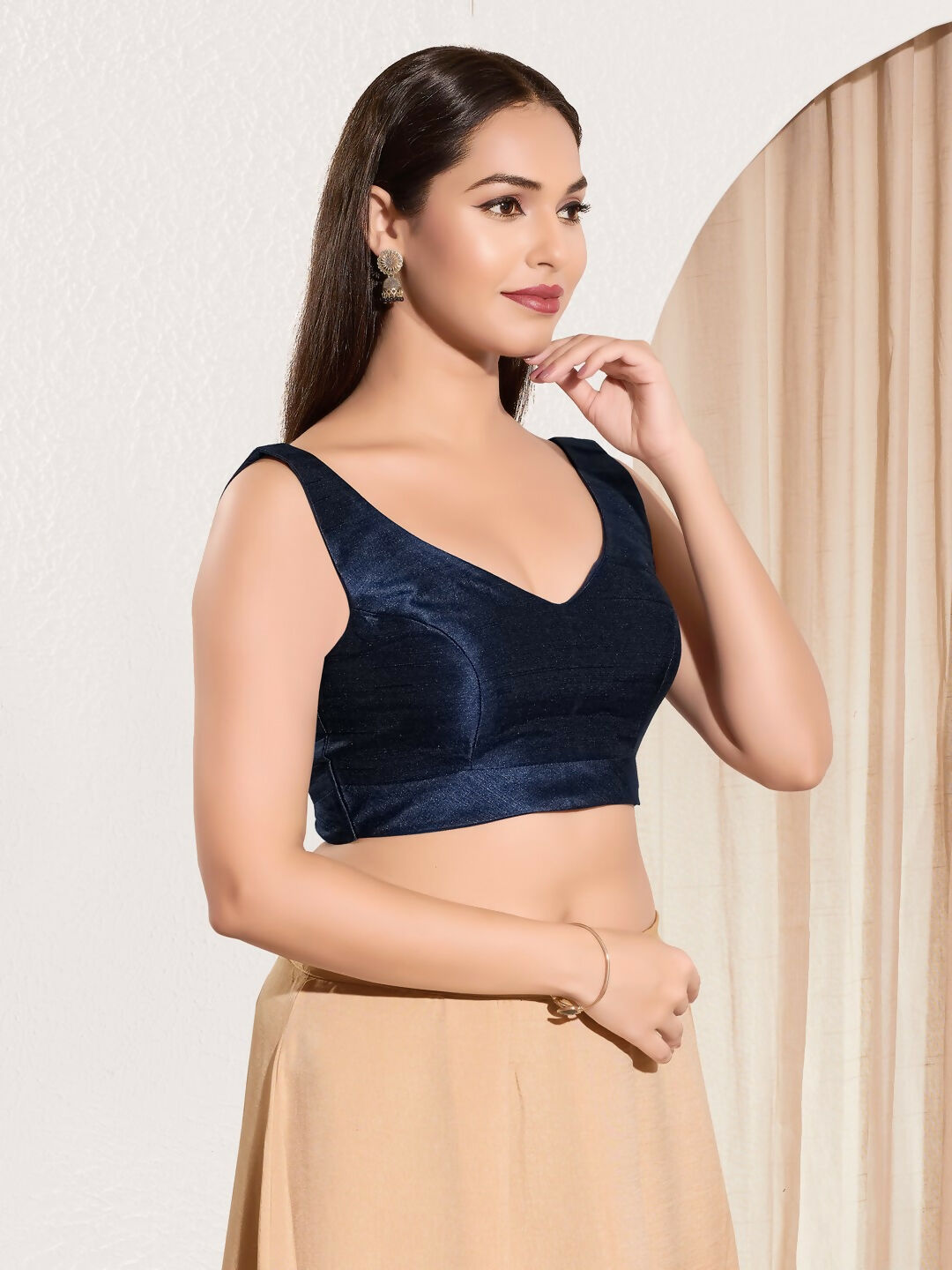 Joban Fashion Navy Blue Mulberry Silk Padded Blouse With Round Neck Sleeveless