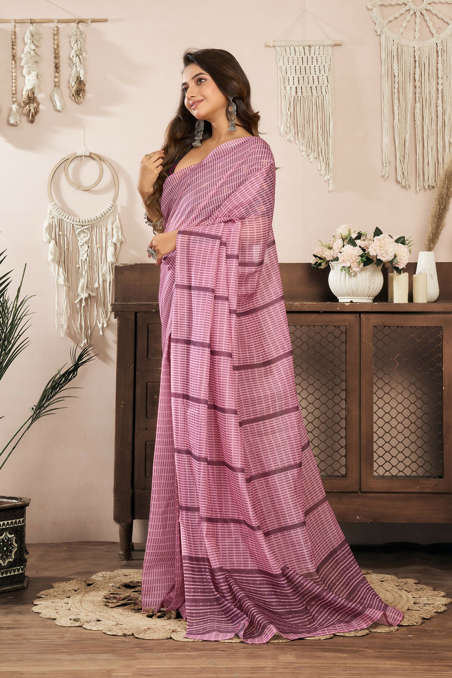 Joban Fashion Coral Pink Paisley & Geomatric Linen Ready To Wear Saree With Unstitched Blouse