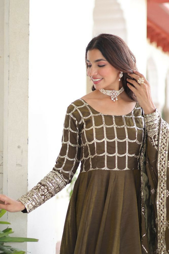 Joban Fashion Mehndi Kurta Set Silk Sequins , Zari, Coding & Thread Embroidered work