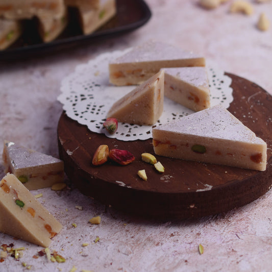 Almond House Kaju Pista Sandwich 