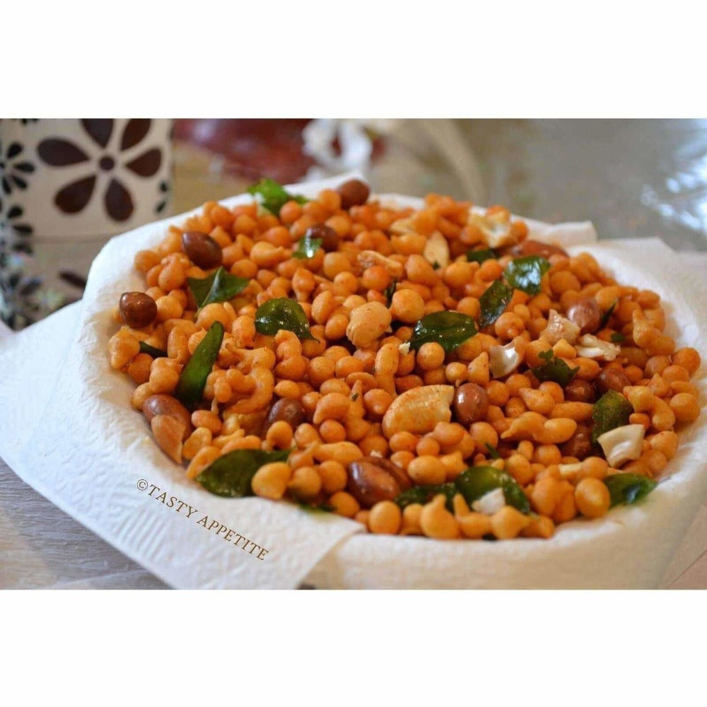 Vellanki Foods Kara / Khara Boondi | Fried Crispy & Spicy Bengal Gram Flour Balls | Ready to Eat Snacks 