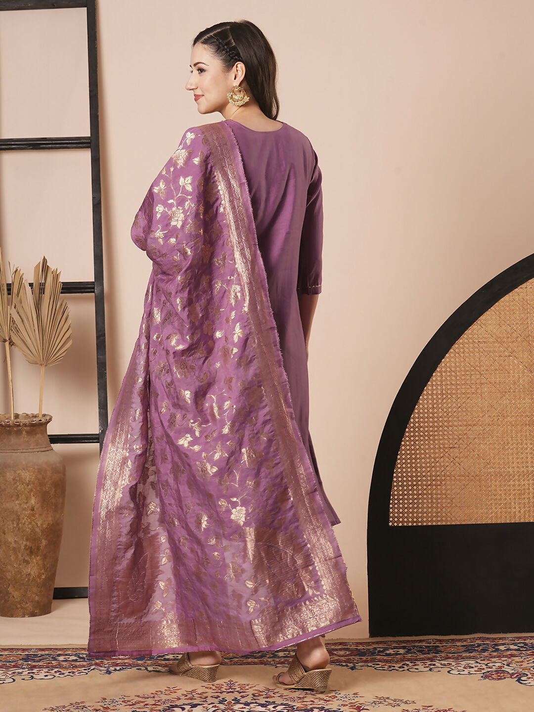 Mouve PV Chanderi Embroidery Work Kurta Set - Riya