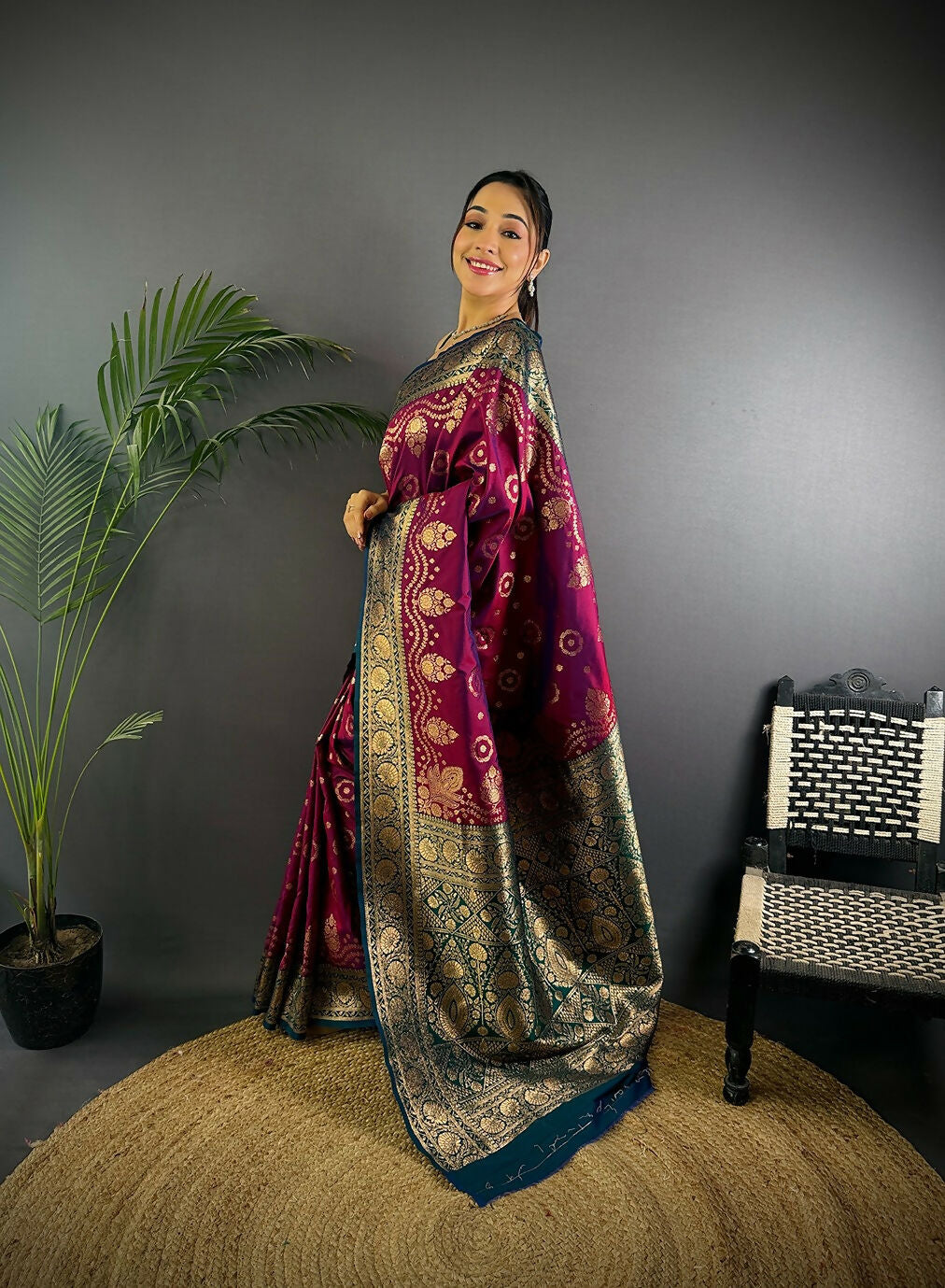 Joban Fashion Navy Blue Butti Banarasi Silk Sarees | Swadesiicart