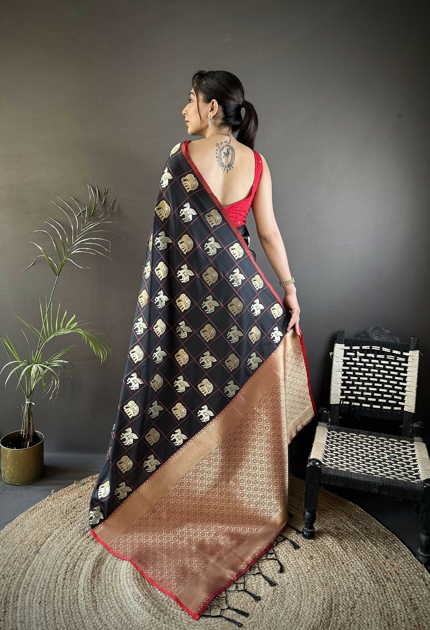 Joban Fashion Black Elephant Motif Soft Silk Banarasi silk Saree