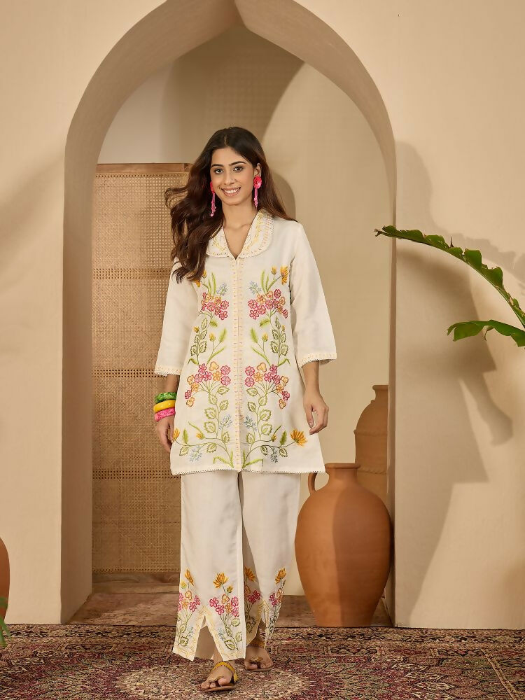 Joban Fashion Women Cream Roman Silk Embroidered Stitched Kurta Set